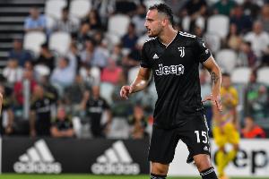 英雄联盟赛事官网直播中心-跟队记者：尤文将和加蒂续签4+1合同，税后年薪200万欧元+奖金