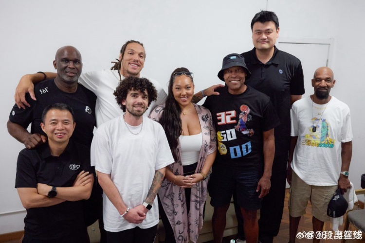 官方渠道-媒体人寄语：期待戈登明年携总冠军荣耀再访中国