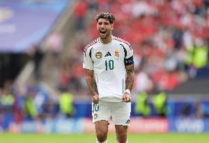 赛程安排-索博：儿时起C罗就是我的偶像，希望他能让这次交手变得难以忘怀